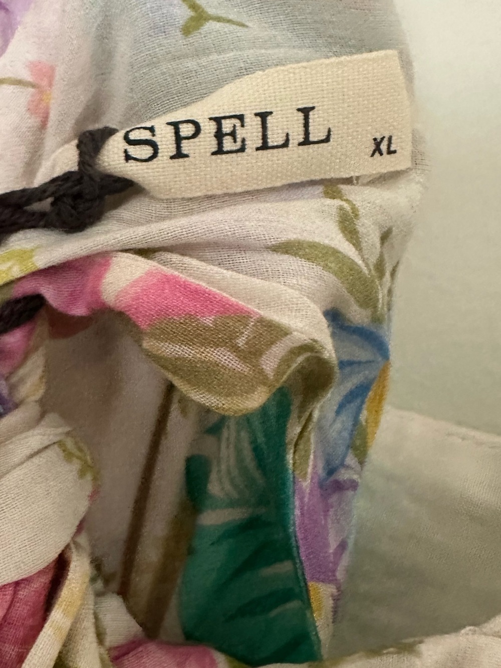 New SPELL Lei Lei Frill Gown - Cream Floral sz XL - Picture 12 of 15
